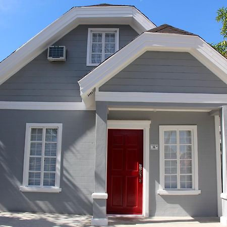 # 15 Laguna Bel-Air Home In Sta Rosa By Red Door House Rental Санта Роса Екстериор снимка