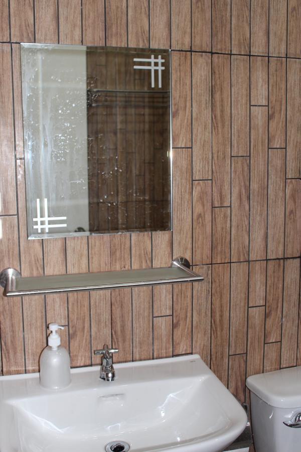 # 15 Laguna Bel-Air Home In Sta Rosa By Red Door House Rental Санта Роса Екстериор снимка